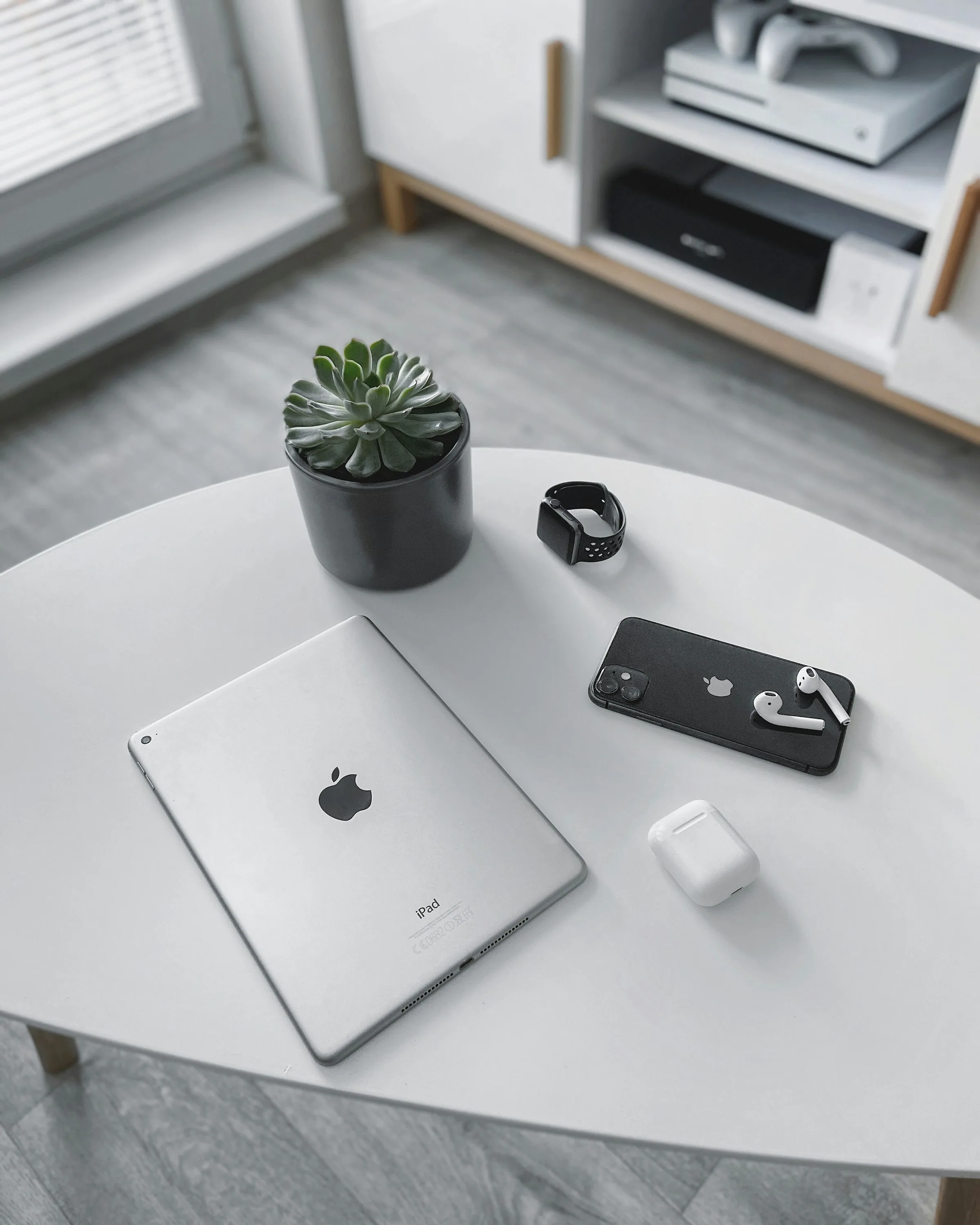 Apple & Microsoft Surface from develop:IT in Gqeberha